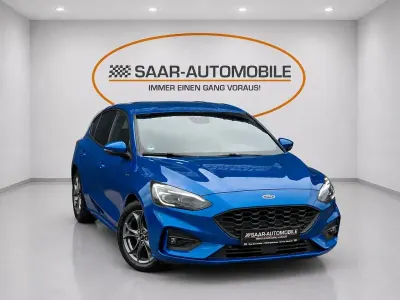 Używany Ford Focus ST-Line 182 KM (133 kW) 2020 Niebieski Sedan/Limuzyna