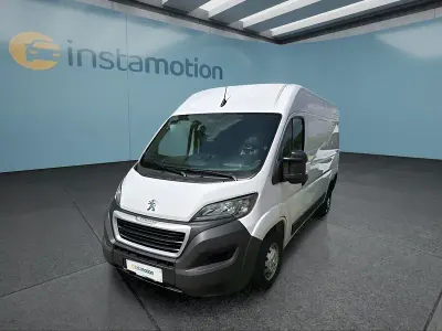 Gebraucht Peugeot Boxer 140 PS (102 kW) 2023 Weiß Van