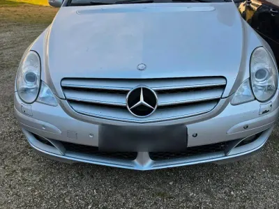 Gebraucht Mercedes R320 224 PS (164 kW) 2007 Silber Van / Kleinbus