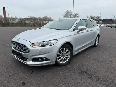 Używany Ford Mondeo Business Edition 120 KM (88 kW) 2016 Srebrny Sedan/Limuzyna