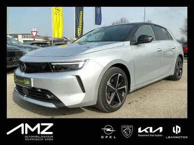 Usata Opel Astra Elegance 181 CV (133 kW) 2022 Argento Berlina