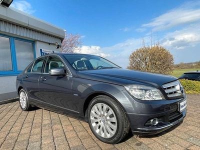 Gebraucht Mercedes C180 Elegance 156 PS (114 kW) 2010 Grau Limousine