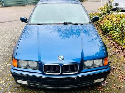 Gebraucht BMW 316 Basis 100 PS (73 kW) 1996 Blau Coupé