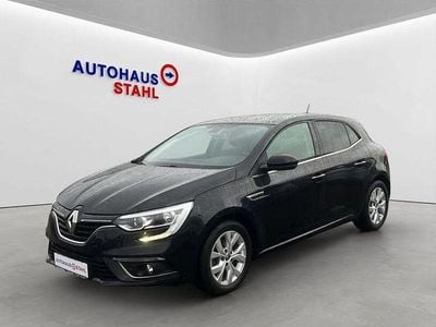 Gebraucht Renault Mégane IV LIMITED 140 PS (102 kW) 2019 Blackpearlschwarz Limousine