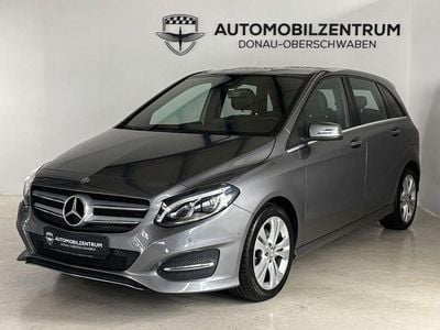 Gebraucht Mercedes B200 Urban 156 PS (114 kW) 2015 Grau Van / Kleinbus