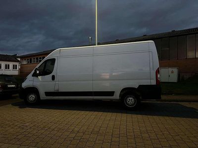 Gebraucht Fiat Ducato 140 PS (102 kW) 2019 Weiß Van