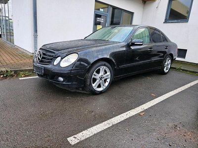 Mercedes E220