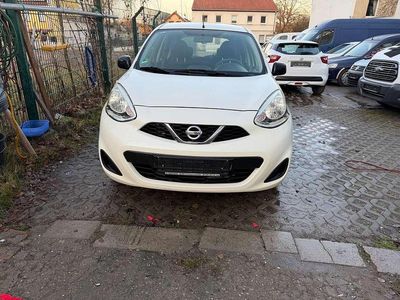 Gebraucht Nissan Micra Visia 80 PS (58 kW) 2015 White pearl (m) Kleinwagen
