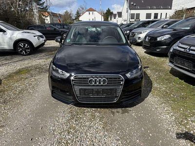 Gebraucht Audi A1 Attraction 86 PS (63 kW) 2013 Brillantschwarz Kleinwagen