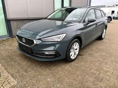Neu Seat Leon Style 116 PS (85 kW) 2026 Unilackierung fjordblau (v... Kombi