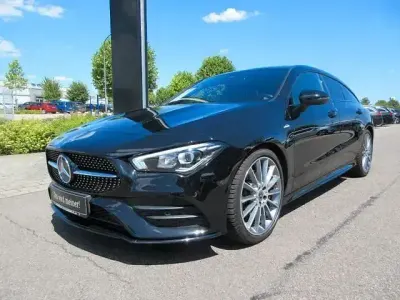 Gebraucht Mercedes CLA200 Shooting Brake AMG 163 PS (119 kW) 2020 Schwarz Kombi