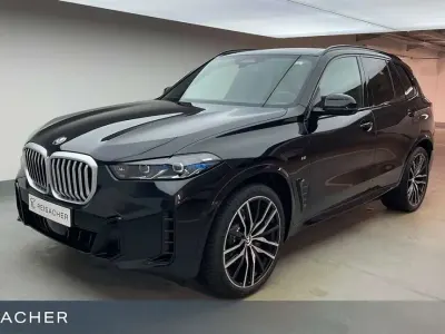 Neu BMW X5 Performance 352 PS (258 kW) 2026 Saphirschwarz metallic SUV