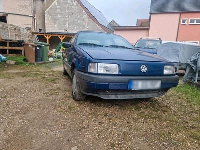 Gebraucht VW Passat 75 PS (55 kW) 1991 Blau Limousine