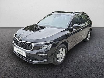 Blackmagic perleffekt Gebraucht 2024 Skoda Kamiq Essence SUV | 20.900 € (Fairer Preis)