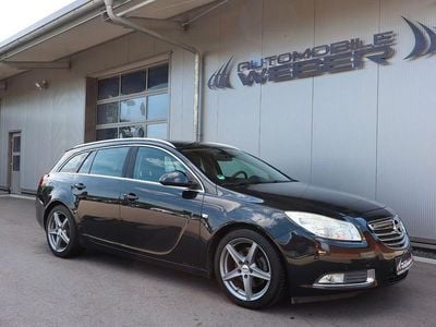 Gebraucht Opel Insignia Edition 160 PS (117 kW) 2010 Schwarz Kombi