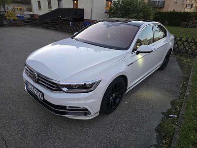 Gebraucht VW Passat Highline 190 PS (139 kW) 2016 Weiß Limousine