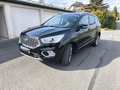 Używany Ford Kuga Vignale 242 KM (177 kW) 2018 Czarny SUV