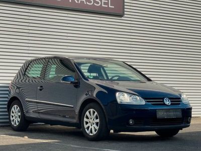 Gebraucht VW Golf V Comfortline 116 PS (85 kW) 2005 Blau Kleinwagen