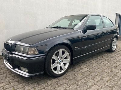 BMW 323 Compact