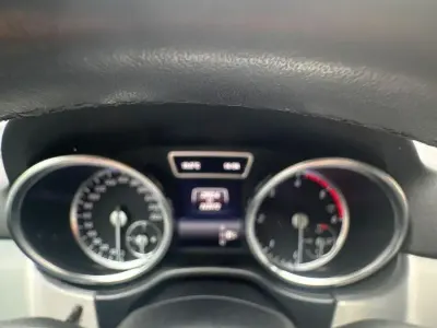 Käytetty Mercedes ML350 258 HP (189 kW) 2015 Harmaa Katumaasturi