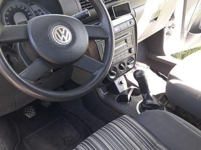 Usata VW Fox 54 CV (39 kW) 2006 Argento Utilitaria