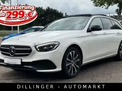 Gebraucht Mercedes E300 194 PS (142 kW) 2022 Weiß Limousine
