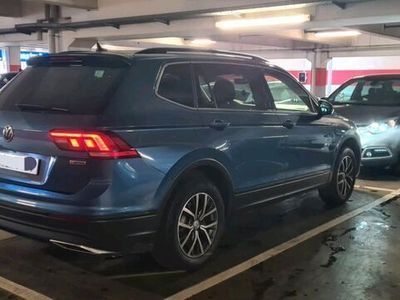 gebraucht VW Tiguan Allspace SE