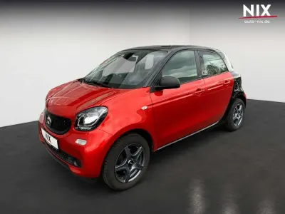 Gebraucht Smart ForFour Passion 71 PS (52 kW) 2018 Rot Kleinwagen
