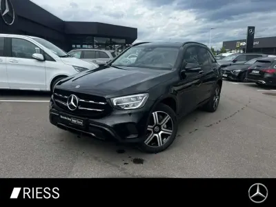 Gebraucht Mercedes GLC220 Night 194 PS (142 kW) 2022 Schwarz uni SUV