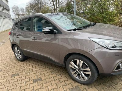 Gebraucht Hyundai ix35 166 PS (122 kW) 2015 Braun SUV