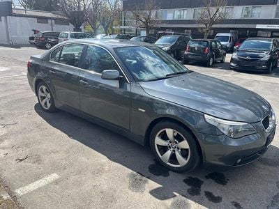 Gebraucht BMW 520 170 PS (125 kW) 2004 Grau Limousine