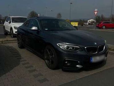 BMW 225