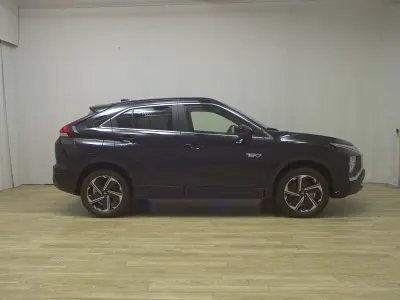 Używany Mitsubishi Eclipse Cross 188 KM (138 kW) 2022 Czarny SUV