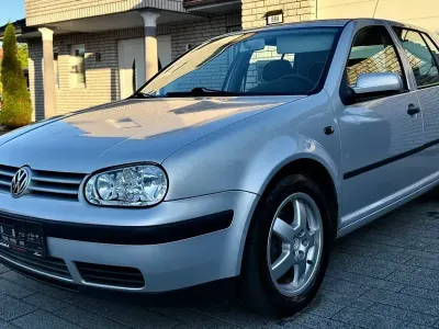 Gebraucht VW Golf IV Edition 75 PS (55 kW) 2000 Silber Limousine
