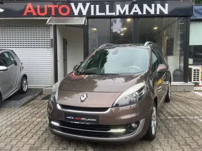 Gebraucht Renault Scénic III Luxe 150 PS (110 kW) 2012 Braun Van / Kleinbus