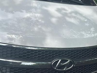 Hyundai H-1