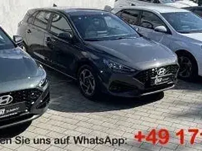 Neu Hyundai i30 150 PS (110 kW) 2026 Grau Limousine