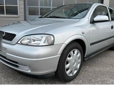 Używany Opel Astra 1998 Srebrny Hatchback