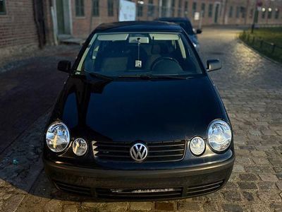 Gebraucht VW Polo 64 PS (47 kW) 2003 Schwarz Limousine