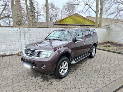 Usata Nissan Pathfinder 190 CV (139 kW) 2013 Marrone SUV