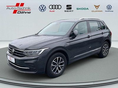 Uranograu Gebraucht 2022 VW Tiguan Life SUV | 27.980 € (Guter Preis)
