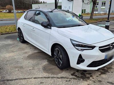 Usata Opel Corsa-e Ultimate 100 kW (136 CV) 2022 Bianco Utilitaria