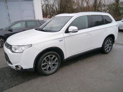 gebraucht Mitsubishi Outlander P-HEV Top 4WD plug -in HYBRID