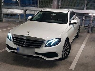 Mercedes E220