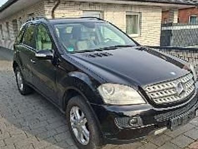 Usata Mercedes ML280 190 CV (139 kW) 2006 Nero SUV