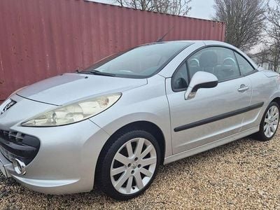 Gebraucht Peugeot 207 CC 120 PS (88 kW) 2008 Silber Cabrio