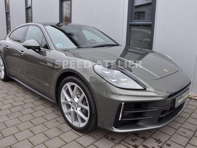 Grün Gebraucht 2025 Porsche Panamera 4 Limousine | 129.990 € (Fairer Preis)