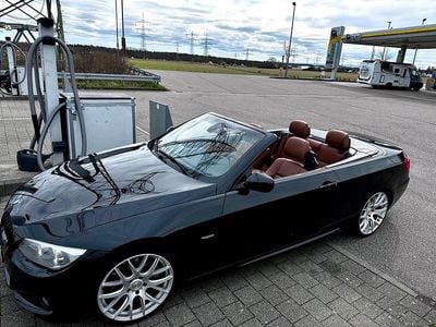 Gebraucht BMW 325 Cabriolet Exclusive 218 PS (160 kW) 2013 Schwarz Cabrio