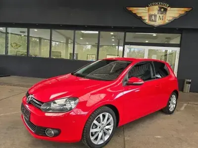 Gebraucht VW Golf VI Highline 140 PS (102 kW) 2009 Tornadorot Kleinwagen