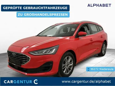 Gebraucht Ford Focus Titanium 116 PS (85 kW) 2023 Rot Kombi